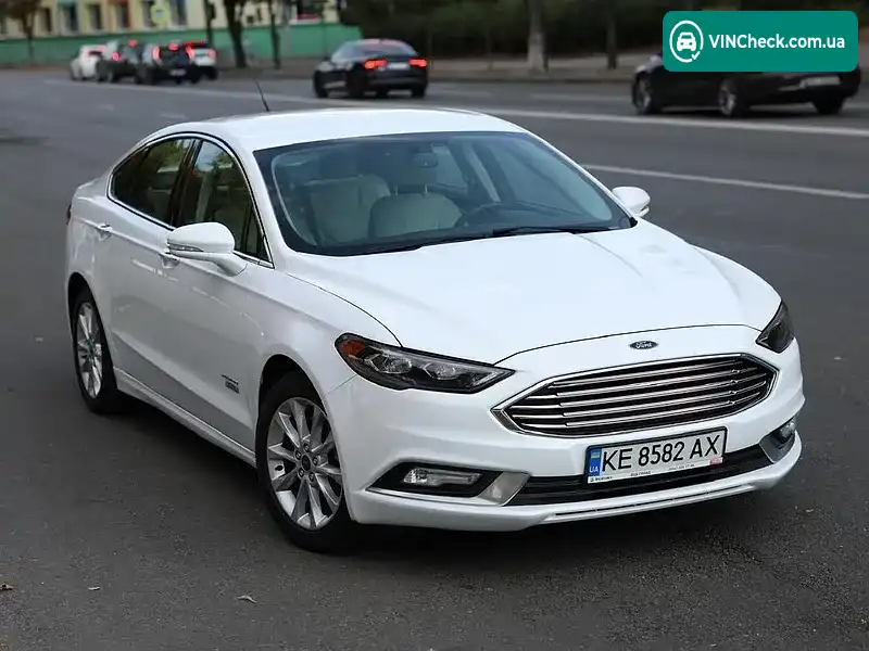 Ford Fusion 2016, фото з оголошення 1 з 16, VIN 3FA6P0SU7HR191472