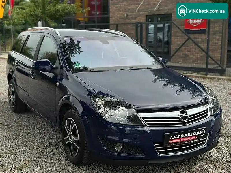 Opel Astra 2009, фото з оголошення 2 з 20, VIN W0L0AHL35A2015700