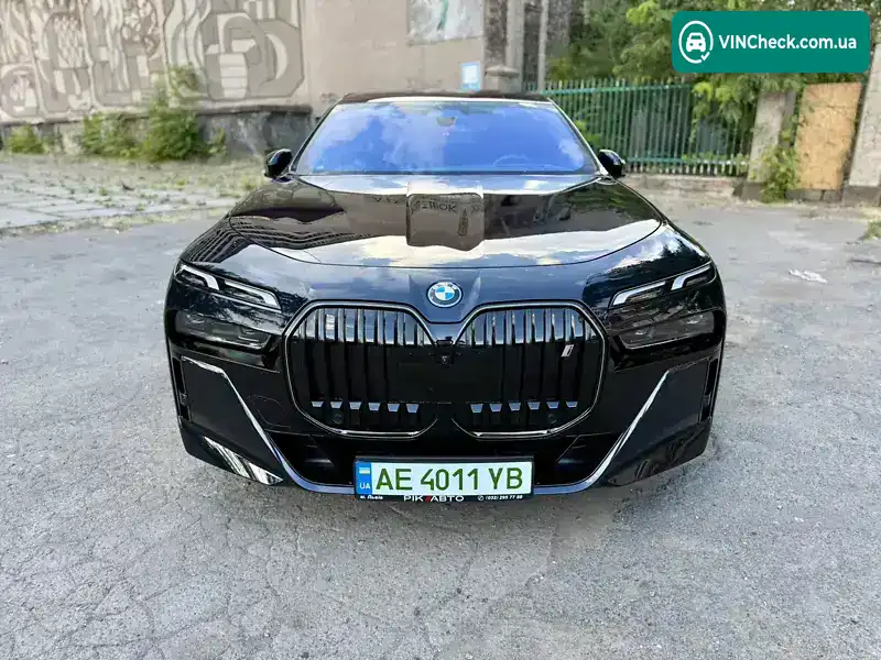 BMW i7 2024, фото з оголошення 2 з 21, VIN WBY51EJ070CR72223