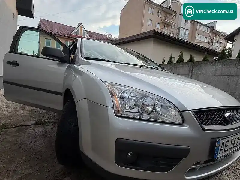 Ford Focus 2006, фото з оголошення 1 з 19, VIN WF0WXXGCDW6Y23075