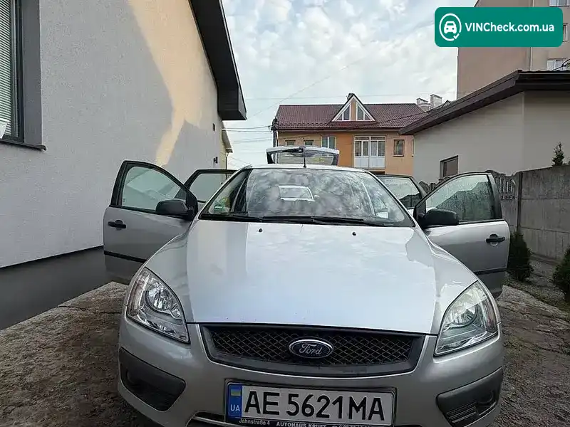 Ford Focus 2006, фото з оголошення 2 з 19, VIN WF0WXXGCDW6Y23075
