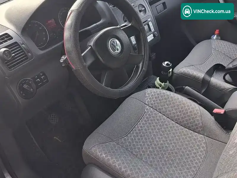 Volkswagen Touran 2005, фото з оголошення 2 з 4, VIN WVGZZZ1TZ6W082293