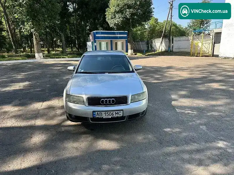 Audi A4 2002, фото з оголошення 2 з 20, VIN WAUZZZ8E13A230160