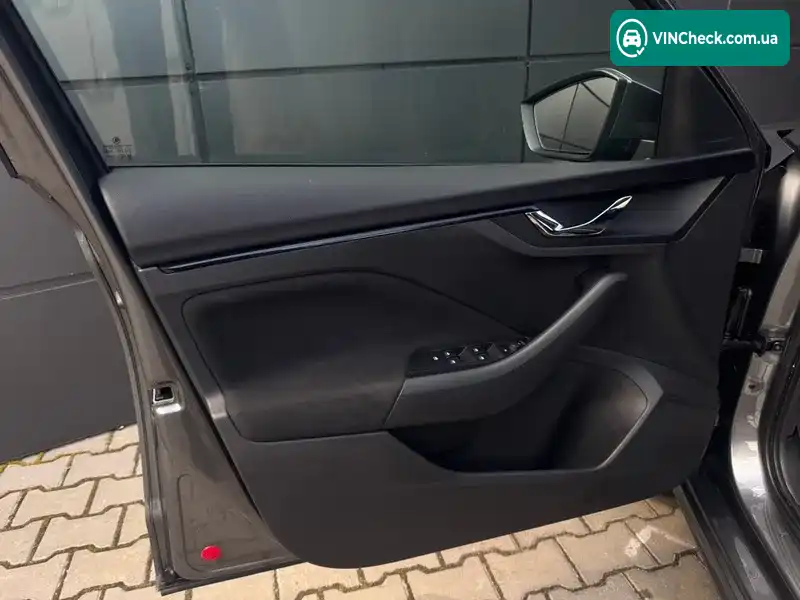 Skoda Kamiq 2024, фото з оголошення 1 з 20, VIN TMBGK4NW5R3043533