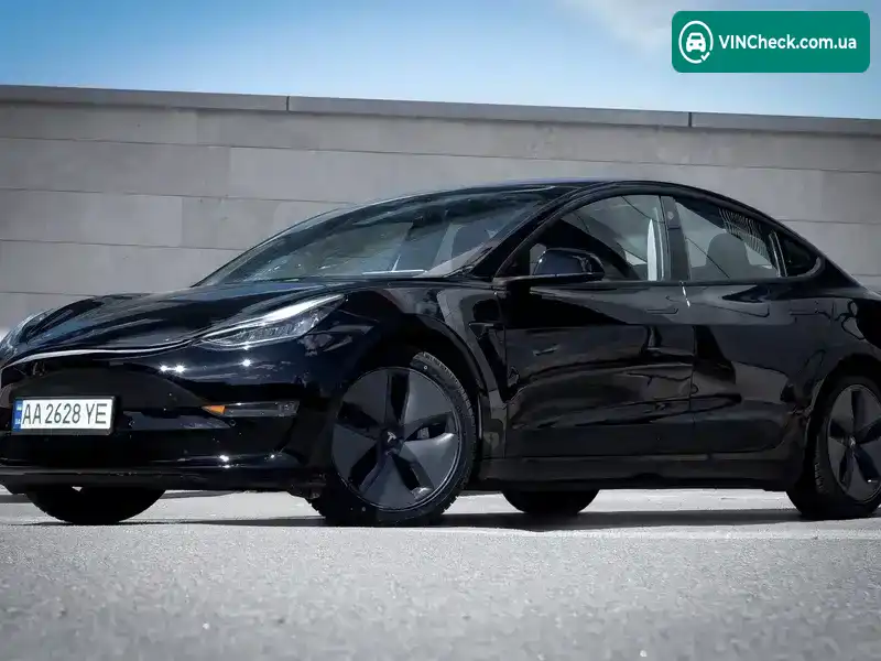 Tesla Model 3 2018, фото з оголошення 2 з 21, VIN 5YJ3E1EA9JF172021