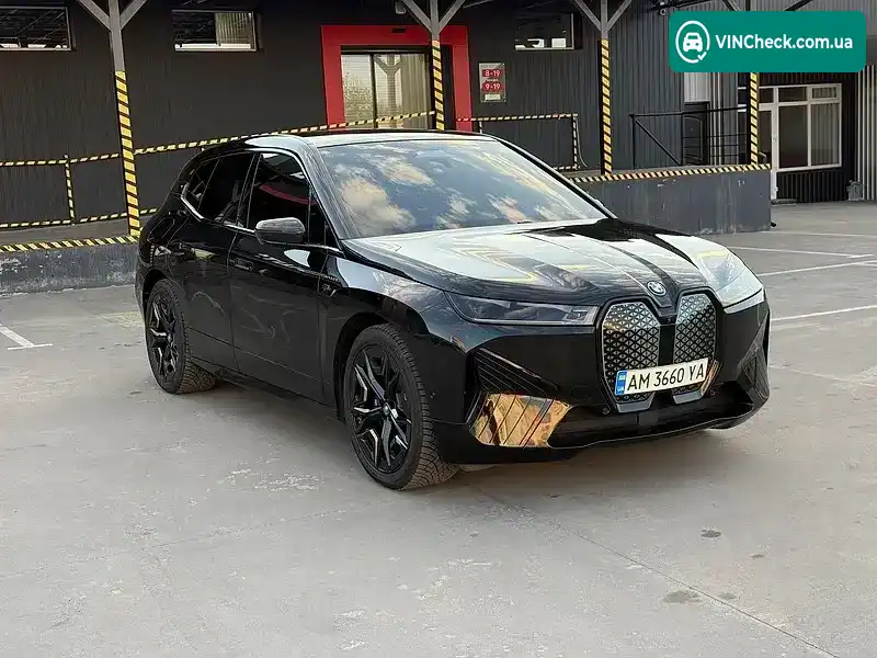BMW iX 2022, фото з оголошення 2 з 21, VIN WBY31CF080CL09974