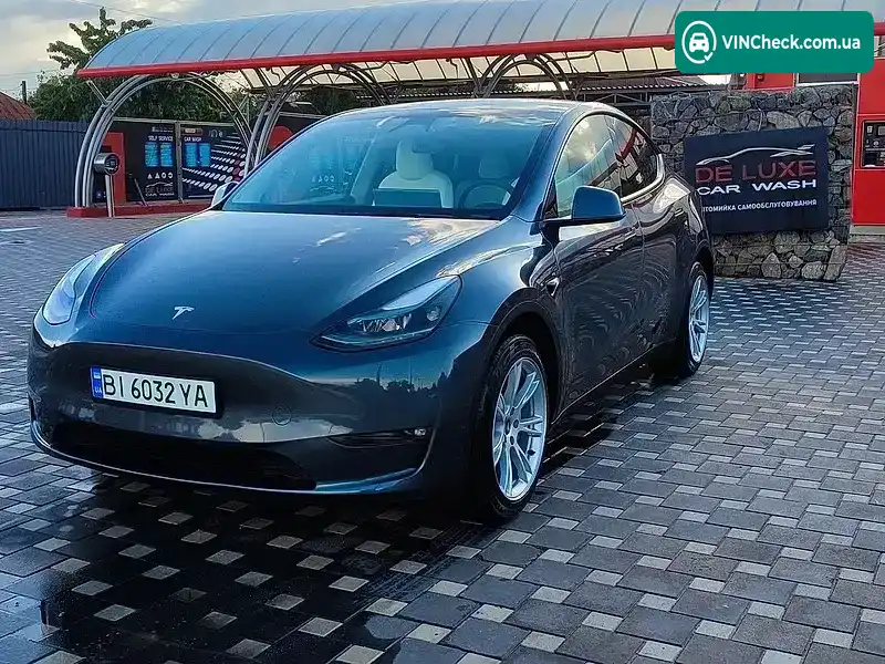 Tesla Model Y 2023, фото з оголошення 1 з 21, VIN 7SAYGDEE0PF904911