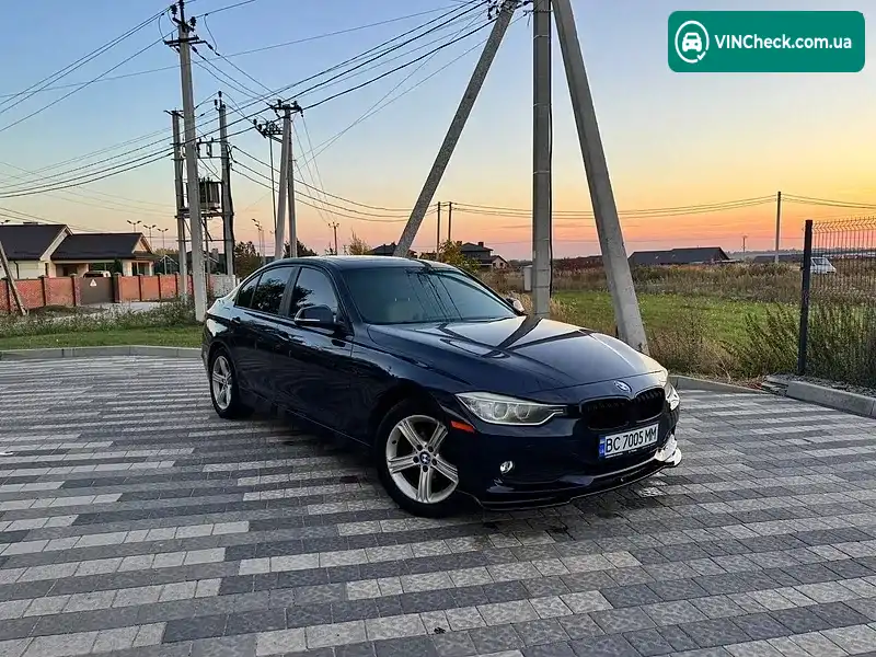 BMW 3 Series 2012, фото з оголошення 2 з 20, VIN WBA3B3C56DJ811055