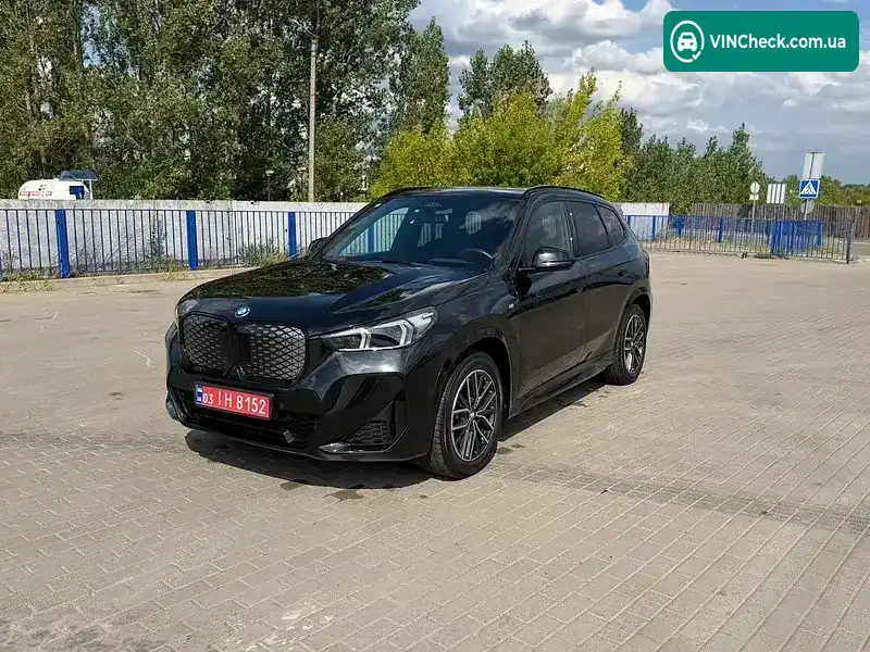 BMW iX1 2024, фото з оголошення 1 з 20, VIN WBY61EF09R5Z44678