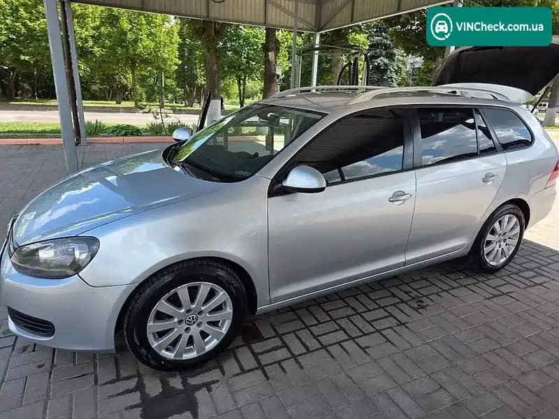 Volkswagen Golf 2010, фото з оголошення 2 з 9, VIN WVWZZZ1KZAM655846