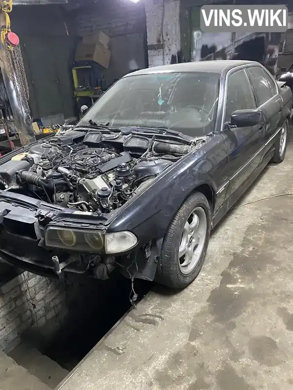 BMW 7 Series 1994, фото з оголошення 2 з 15, VIN WBAGF51010DG00687
