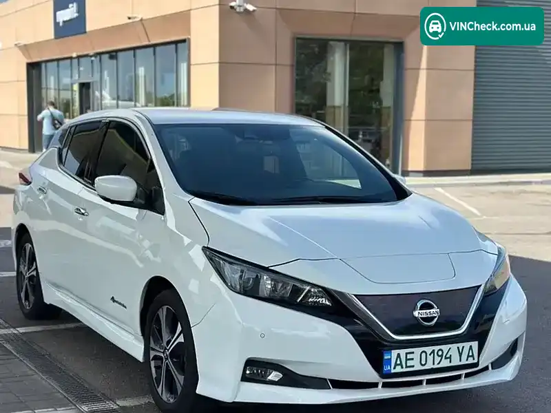 Nissan Leaf 2019, фото з оголошення 2 з 21, VIN SJNFAAZE1U0039174