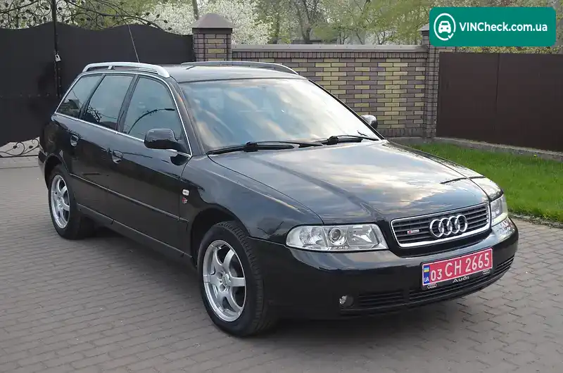 Audi A4 2001, фото з оголошення 1 з 20, VIN WAUZZZ8DZ1A131072
