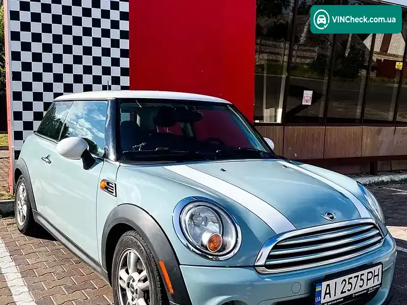 MINI Hatch 2013, фото з оголошення 1 з 8, VIN WMWSU3C52DT681964