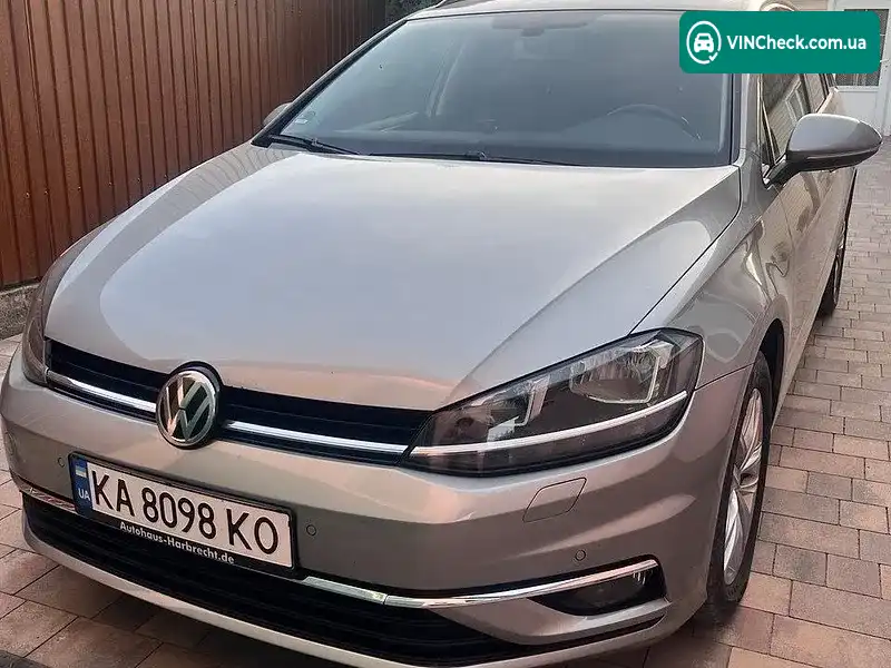 Volkswagen Golf 2017, фото з оголошення 1 з 10, VIN WVWZZZAUZJP509657