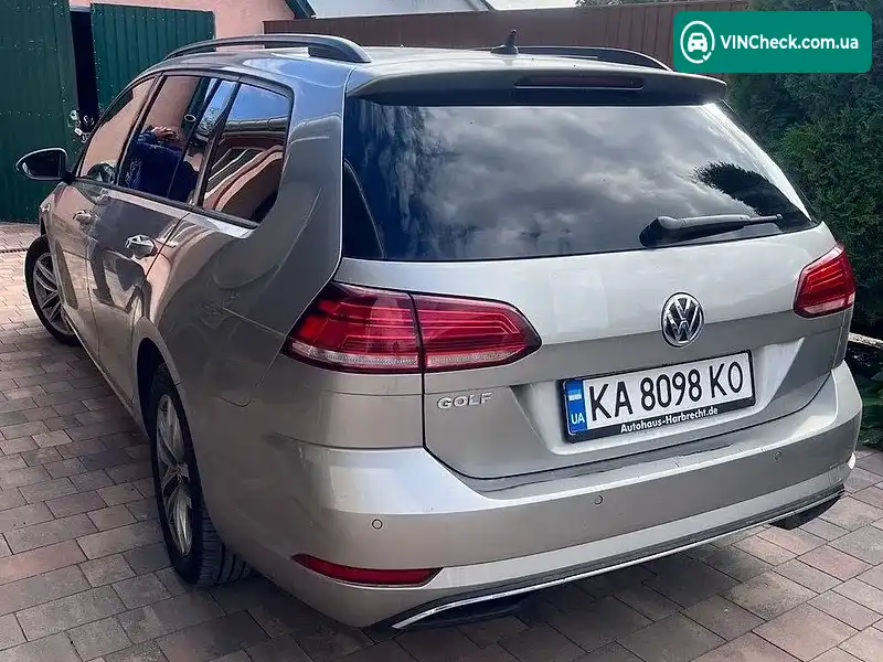 Volkswagen Golf 2017, фото з оголошення 2 з 10, VIN WVWZZZAUZJP509657