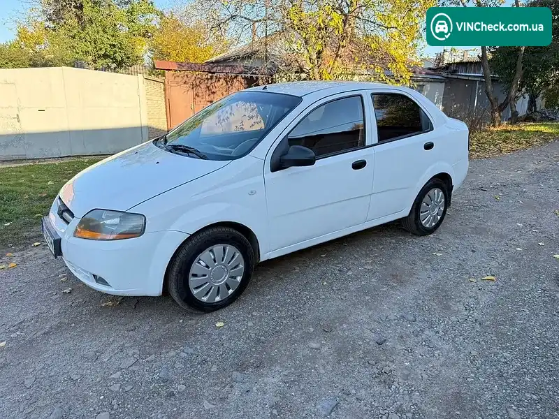 Chevrolet Aveo 2005, фото з оголошення 2 з 16, VIN KL1SF69YE6B556040