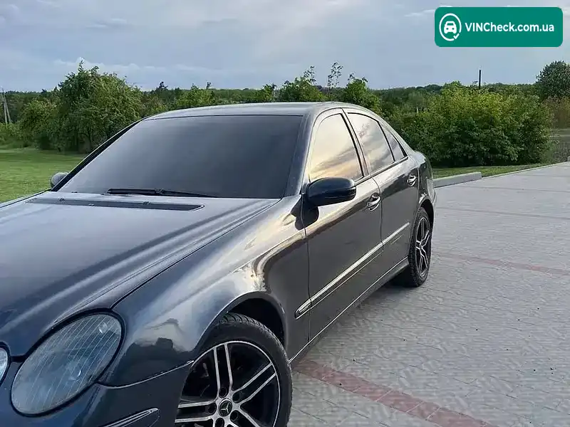 Mercedes-Benz E-Class 2002, фото з оголошення 1 з 10, VIN WDB2110161A097603