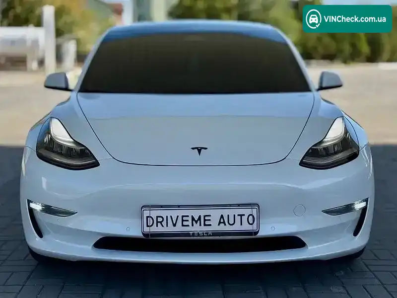 Tesla Model 3 2019, фото з оголошення 1 з 20, VIN 5YJ3E1EB1KF393753
