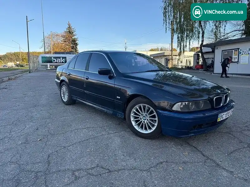 BMW 5 Series 2001, фото з оголошення 1 з 8, VIN WBADT61040CE55099