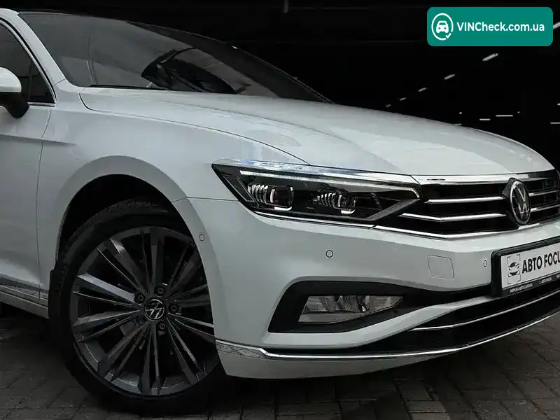 Volkswagen Passat 2021, фото з оголошення 2 з 20, VIN WVWZZZ3CZNE021538