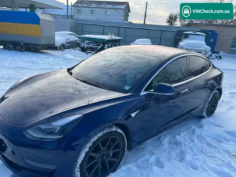 Tesla Model 3 2019, фото з оголошення 1 з 17, VIN 5YJ3E1EB6KF192186