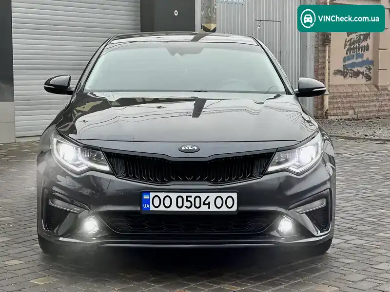 Kia Optima 2018, фото з оголошення 2 з 11, VIN 5XXGT4L34KG330809