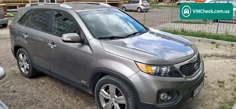 Kia Sorento 2012, фото з оголошення 2 з 20, VIN 5XYKUCA67DG415155