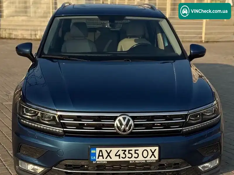 Volkswagen Tiguan 2017, фото з оголошення 2 з 20, VIN 3VV2B7AX1JM036707