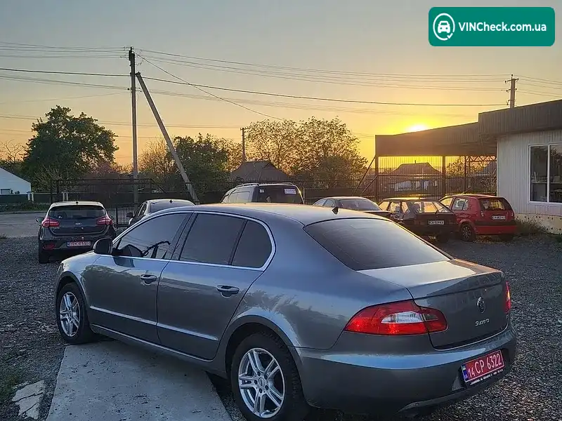 Skoda Superb 2010, фото з оголошення 2 з 6, VIN TMBAA73T4A9007899