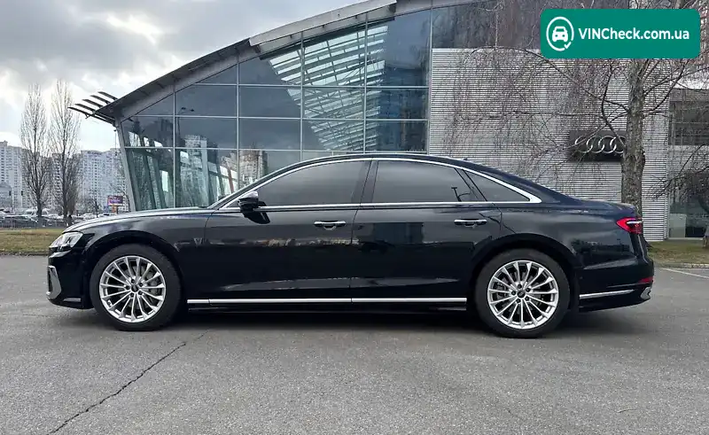 Audi A8 2025, фото з оголошення 2 з 20, VIN WAUZZZF87SN013247