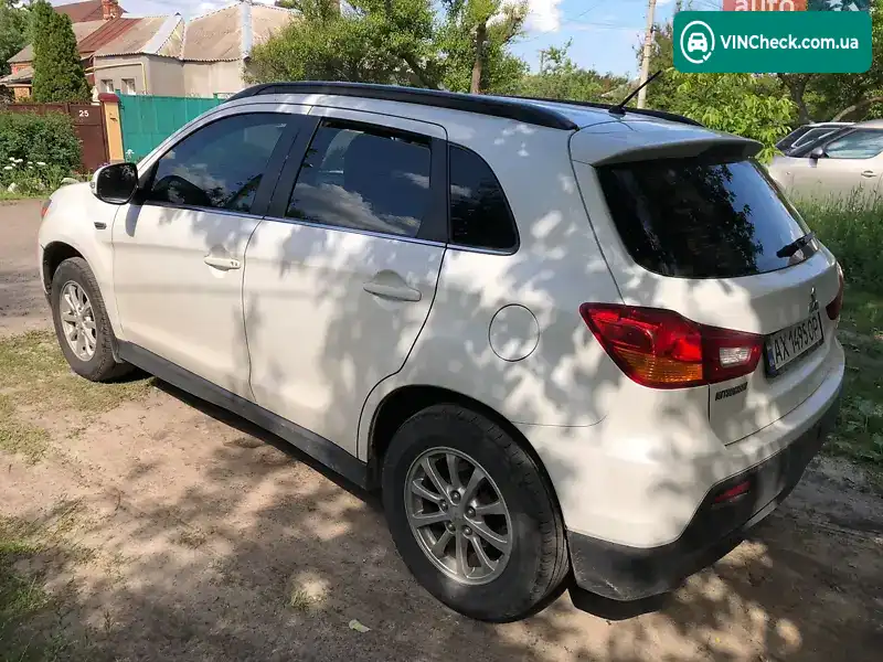 Mitsubishi ASX 2011, фото з оголошення 1 з 14, VIN JMBXNGA2WBZ000181