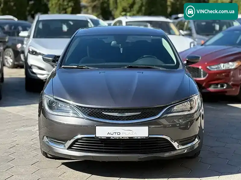 Chrysler 200 2015, фото з оголошення 2 з 20, VIN 1C3CCCAB9FN748011