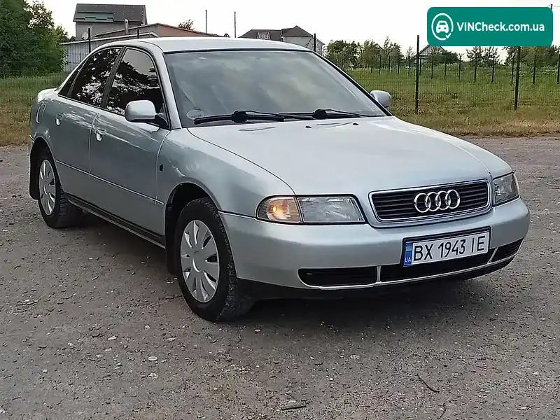 Audi A4 1998, фото з оголошення 2 з 18, VIN WAUZZZ8DZXA045847