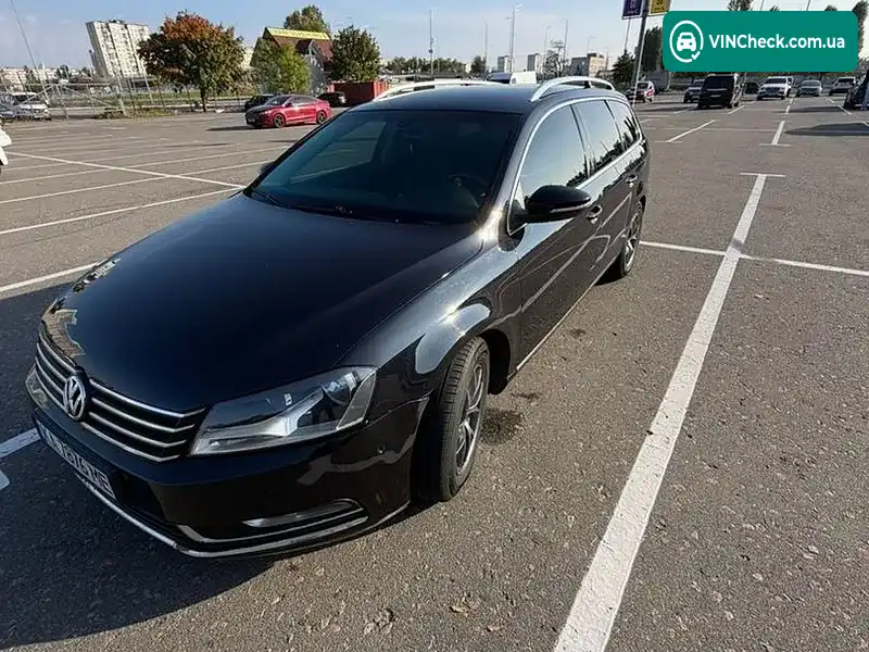 Volkswagen Passat 2013, фото з оголошення 1 з 20, VIN WVWZZZ3CZEE002238