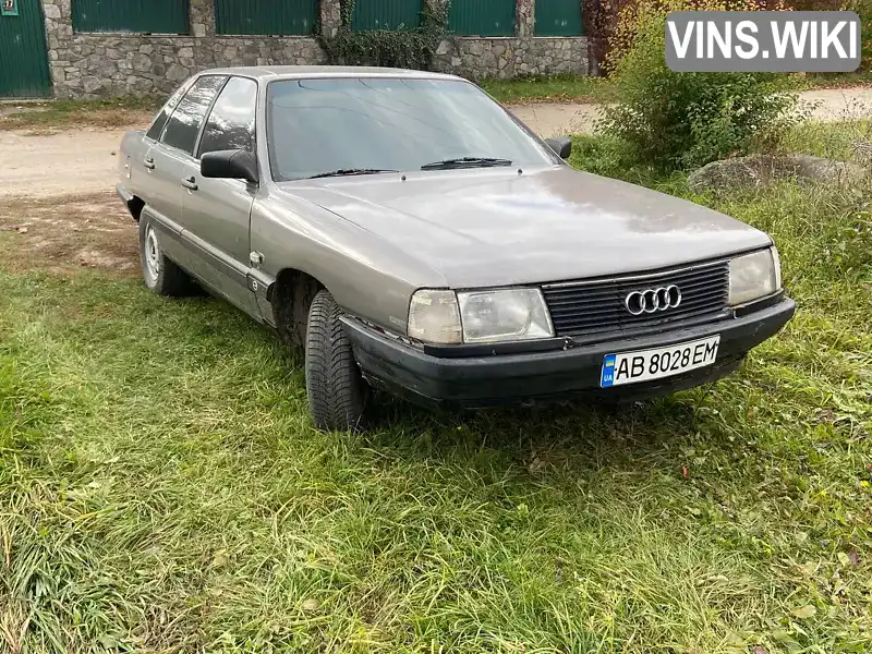 Audi 100 1987, фото з оголошення 2 з 11, VIN WAUZZZ44ZHA048496