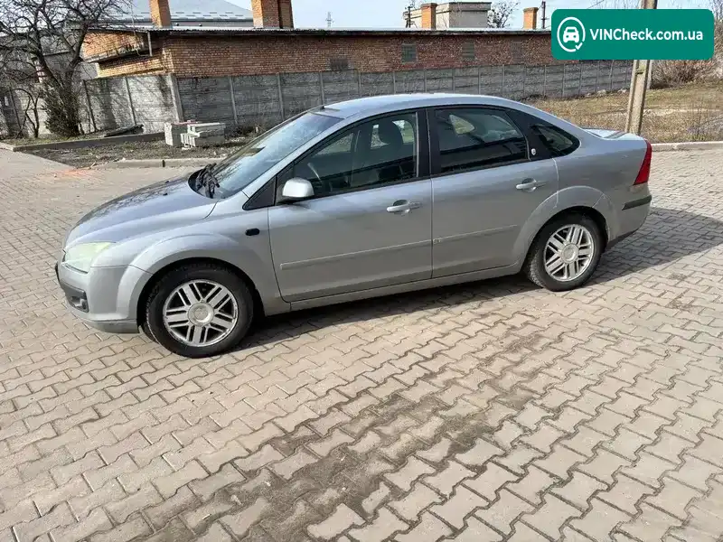 Ford Focus 2005, фото з оголошення 2 з 15, VIN WF04XXWPD45R66499
