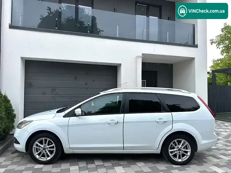 Ford Focus 2010, фото з оголошення 1 з 20, VIN WF0SXXGCDSAP78592