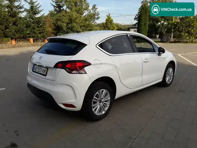 Citroen DS4 2012, фото з оголошення 1 з 20, VIN VF7NX5FS0CY543984