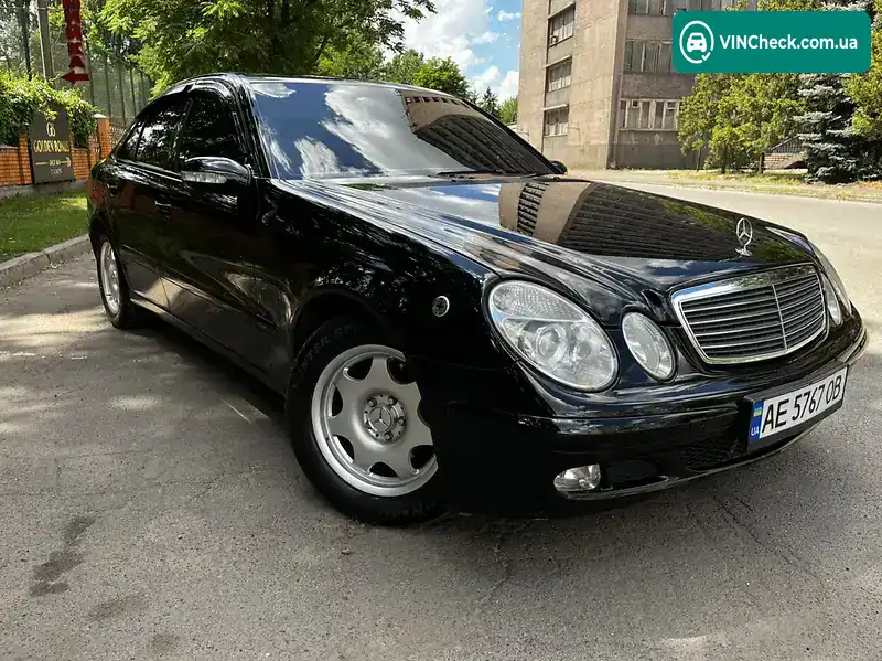 Mercedes-Benz E-Class 2004, фото з оголошення 2 з 15, VIN WDB2110611A628544
