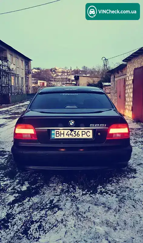 BMW 5 Series 2000, фото з оголошення 2 з 21, VIN WBADM11040GP23770