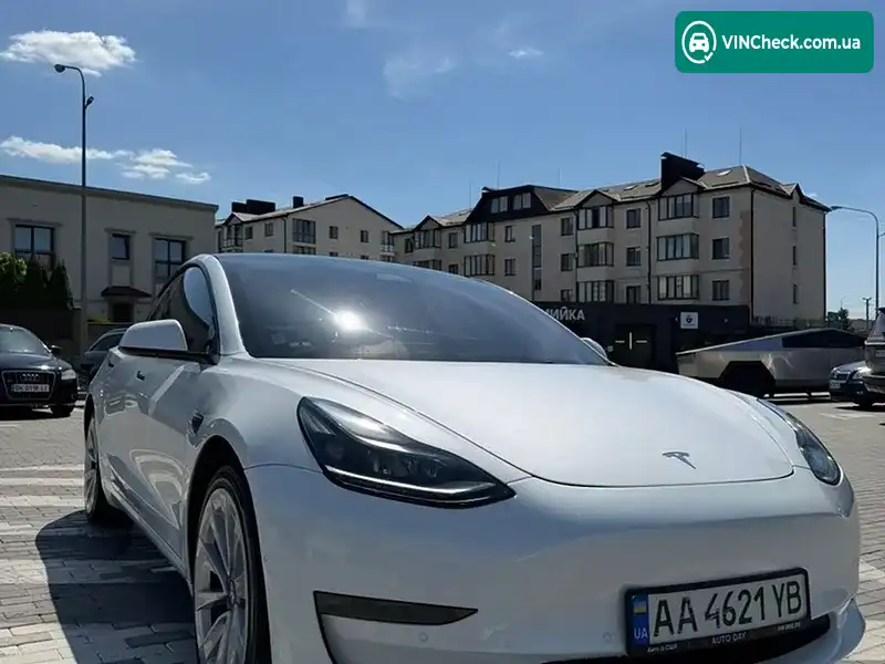 Tesla Model 3 2021, фото з оголошення 2 з 20, VIN 5YJ3E1EB2NF132460