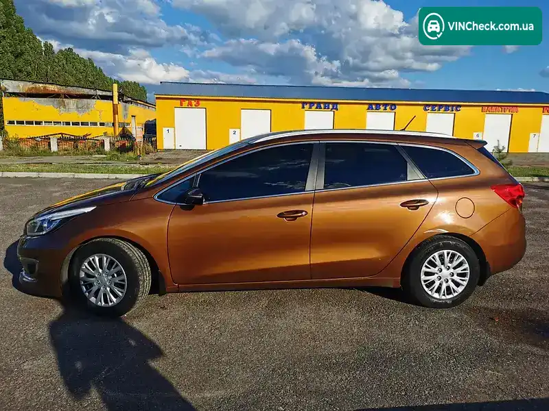 Kia Ceed 2017, фото з оголошення 1 з 20, VIN U5YHN812BHL211481