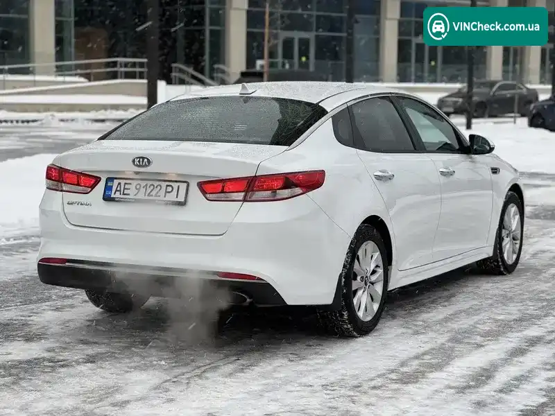 Kia Optima 2017, фото з оголошення 2 з 20, VIN 5XXGT4L38HG150953
