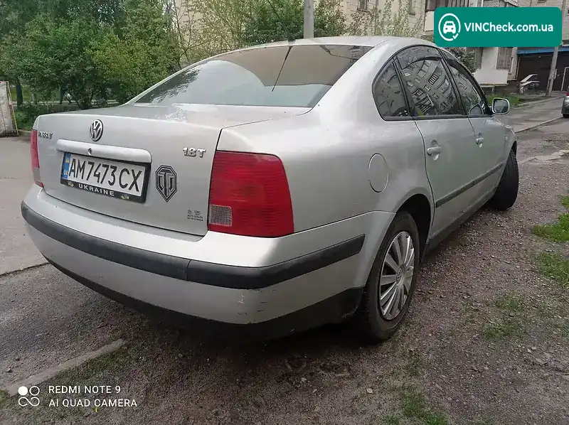 Volkswagen Passat 2000, фото з оголошення 2 з 6, VIN WVWZZZ3BZYP110744
