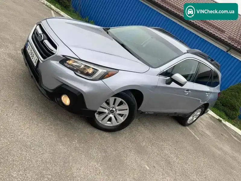 Subaru Outback 2018, фото з оголошення 2 з 19, VIN 4S4BSACC5J3360309