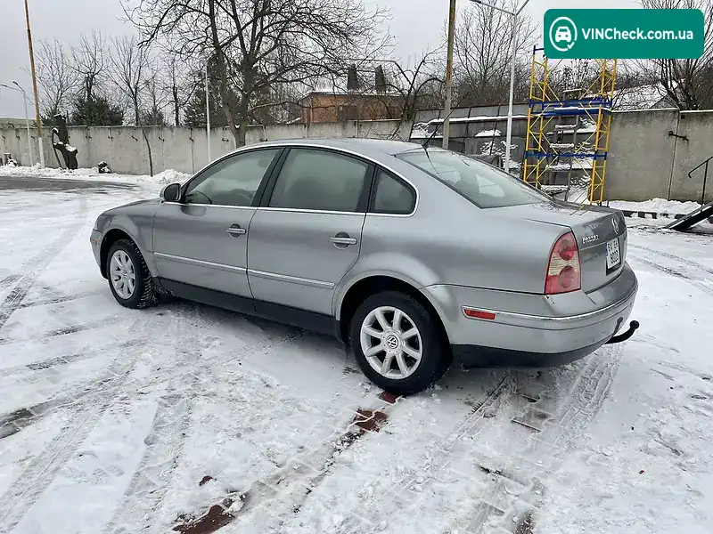 Volkswagen Passat 2004, фото з оголошення 2 з 11, VIN WVWPD63B44E218339