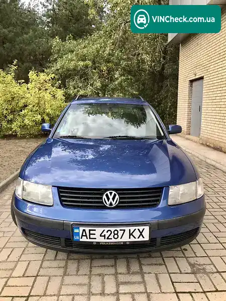 Volkswagen Passat 1998, фото з оголошення 2 з 20, VIN WVWZZZ3BZXE007659