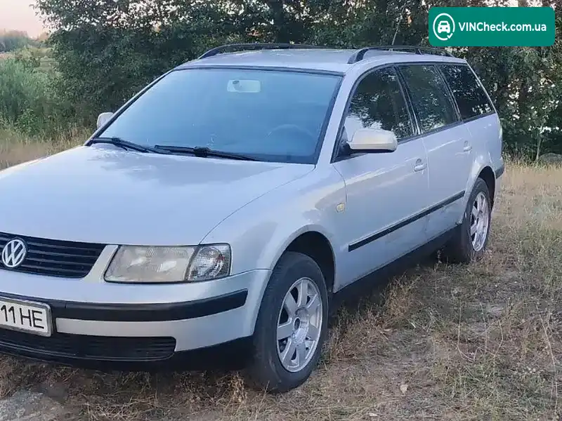 Volkswagen Passat 1999, фото з оголошення 1 з 15, VIN WVWZZZ3BZXE388972
