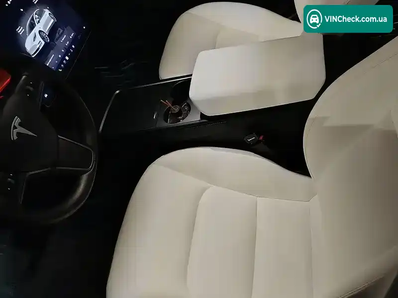 Tesla Model 3 2022, фото з оголошення 2 з 21, VIN 5YJ3E1EC3NF300826